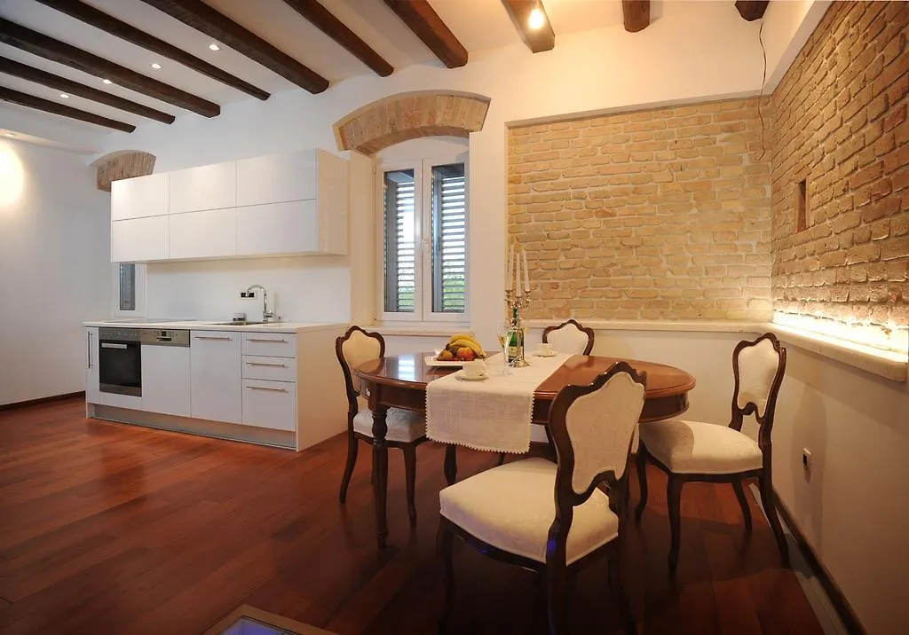 Apartments Felicitas Split 0*,